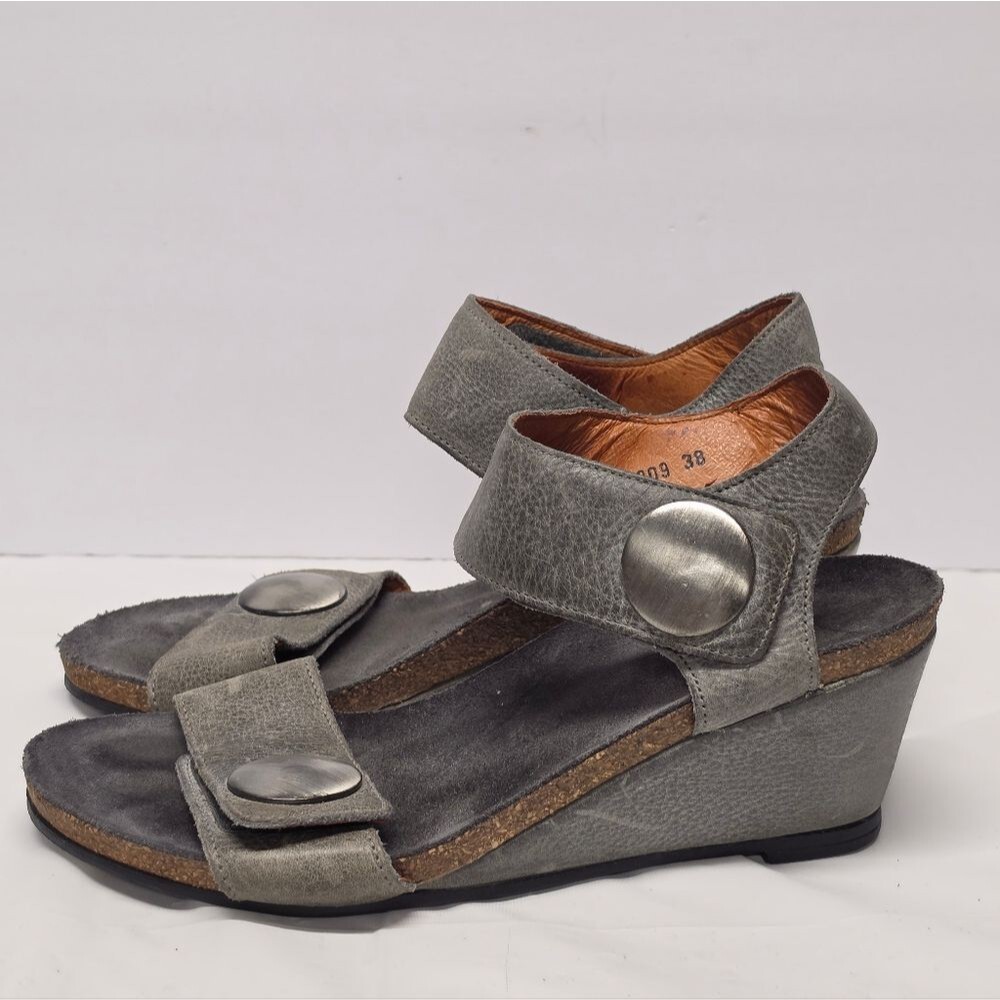 Taos Footwear Carousel 2 Sandals In Graphite Gray Leather Adjustable Straps US 7